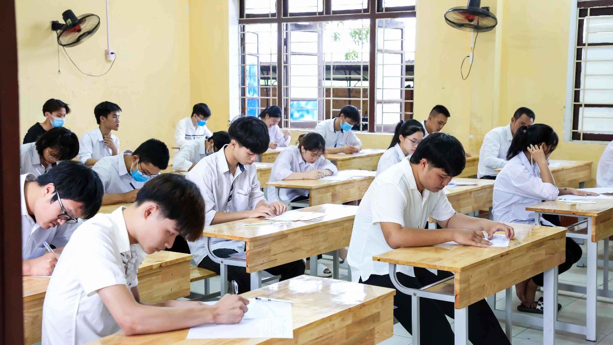 Còn bao nhiêu ngày nữa thi THPT 2026