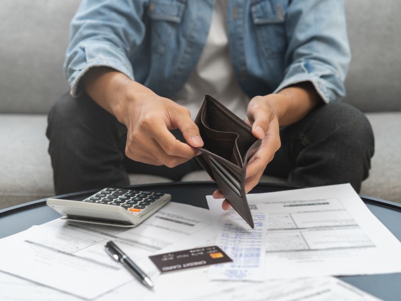 mơ thấy mất tiền