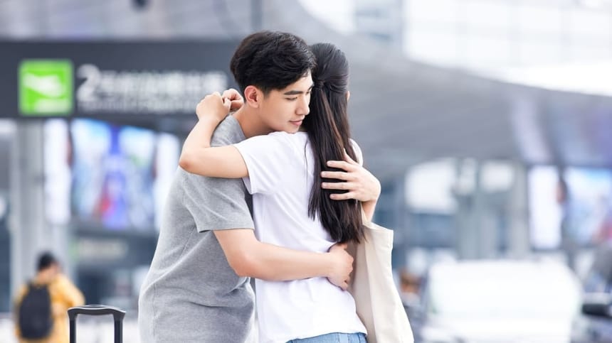 tại sao liên tục mơ thấy người yêu hiện tại