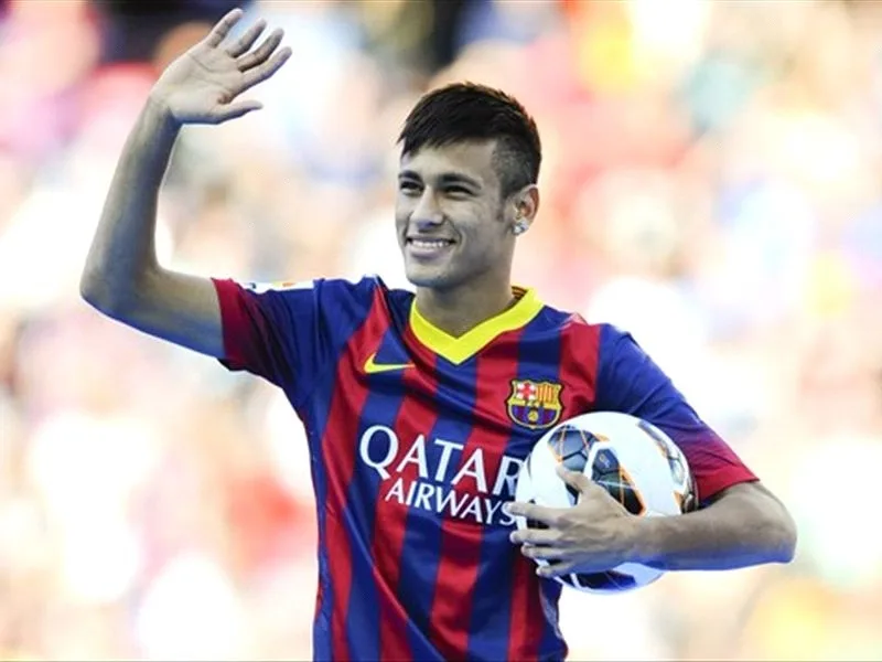 tim-hieu-tai-san-cua-neymar-hien-tai-la-bao-nhieu